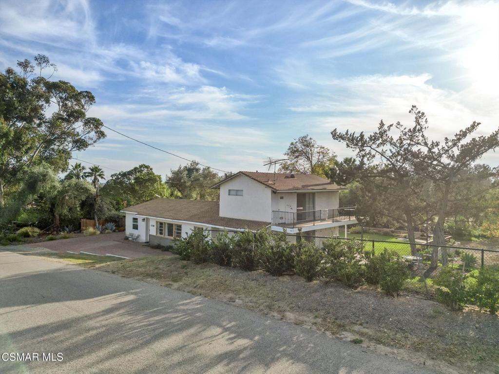Photo of 8075 Fruitvale Avenue, Moorpark, CA 93021 (MLS # 226001443)