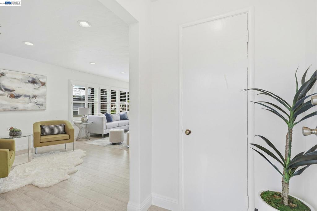 147 San Benito Ave