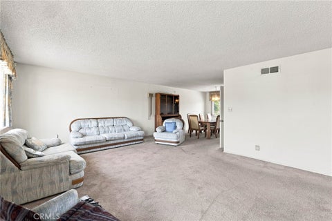Tiny photo for 630 Janetwood DR, Oxnard, CA 93030 (MLS # SR26165608)