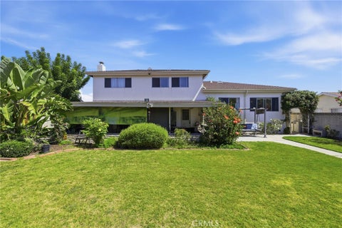 Tiny photo for 630 Janetwood DR, Oxnard, CA 93030 (MLS # SR26165608)