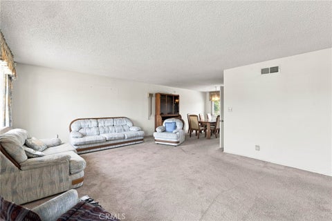 Tiny photo for 630 Janetwood DR, Oxnard, CA 93030 (MLS # SR26165608)