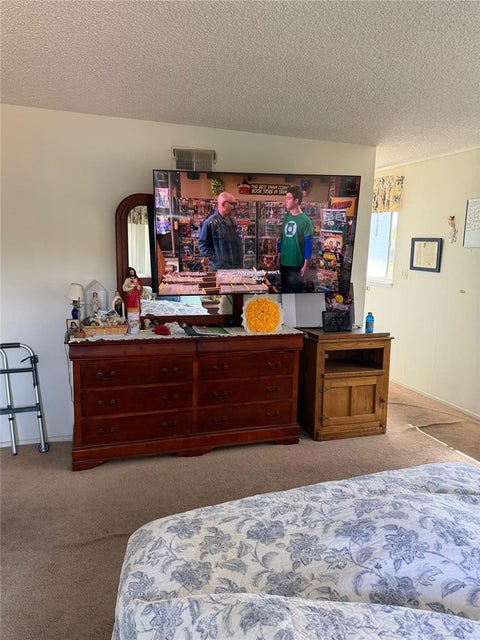 Tiny photo for 630 Janetwood DR, Oxnard, CA 93030 (MLS # SR26165608)