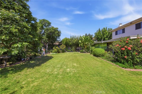 Tiny photo for 630 Janetwood DR, Oxnard, CA 93030 (MLS # SR26165608)