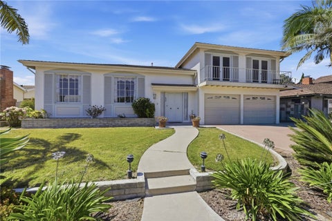 Tiny photo for 630 Janetwood DR, Oxnard, CA 93030 (MLS # SR26165608)