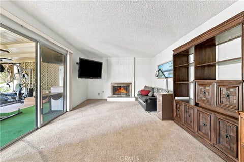 Tiny photo for 630 Janetwood DR, Oxnard, CA 93030 (MLS # SR26165608)