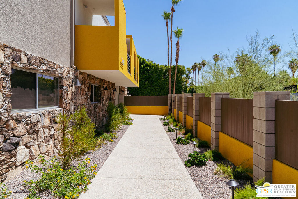 Tahquitz River Estates - Residential