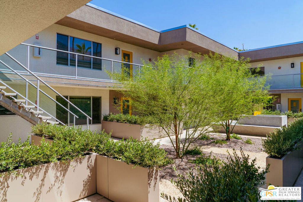 Tahquitz River Estates - Residential