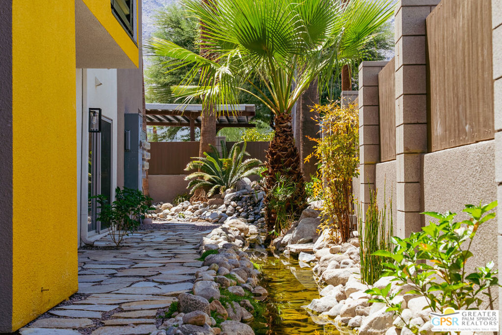 Tahquitz River Estates - Residential