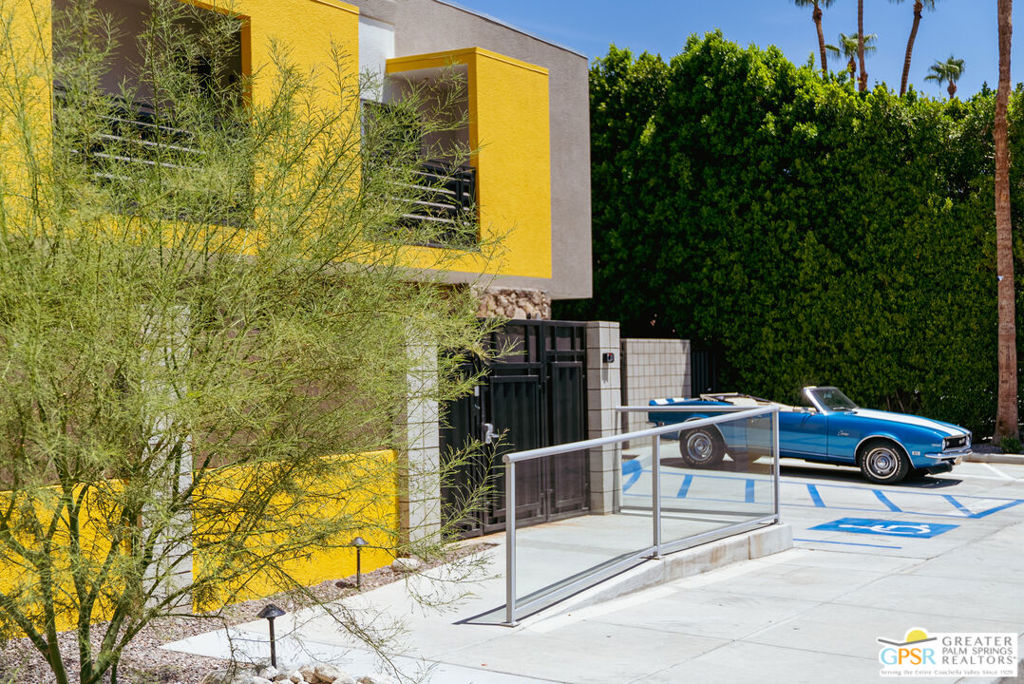 Tahquitz River Estates - Residential