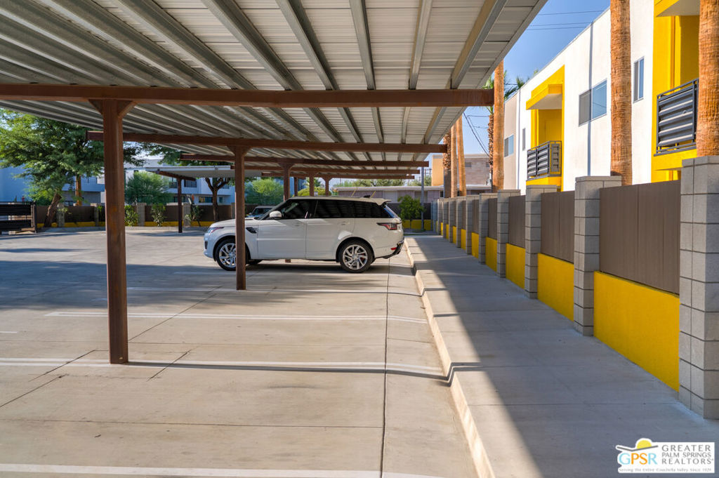 Tahquitz River Estates - Residential