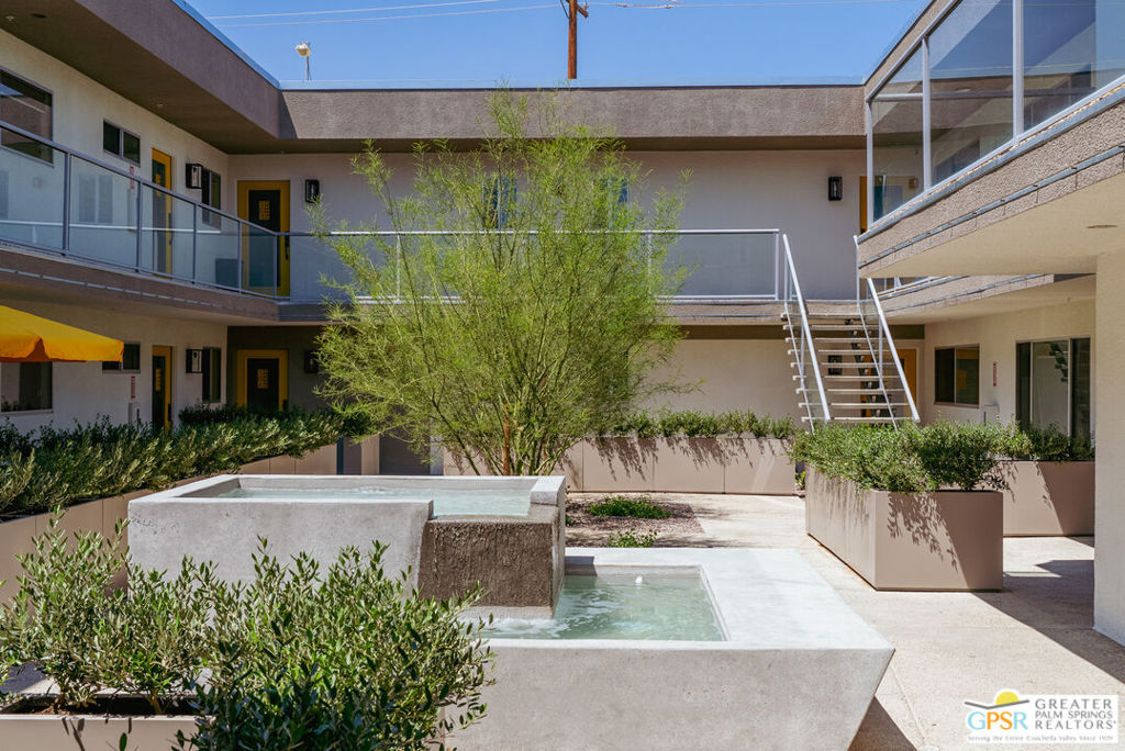 Tahquitz River Estates - Residential