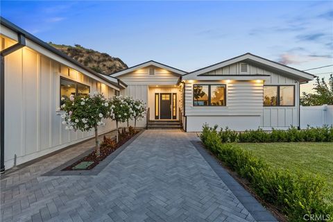 1866 Idlewood Road Glendale CA 91202