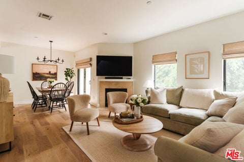 Photo of 14322 Dickens Street #4, Sherman Oaks, CA 91423 (MLS # 26991761)
