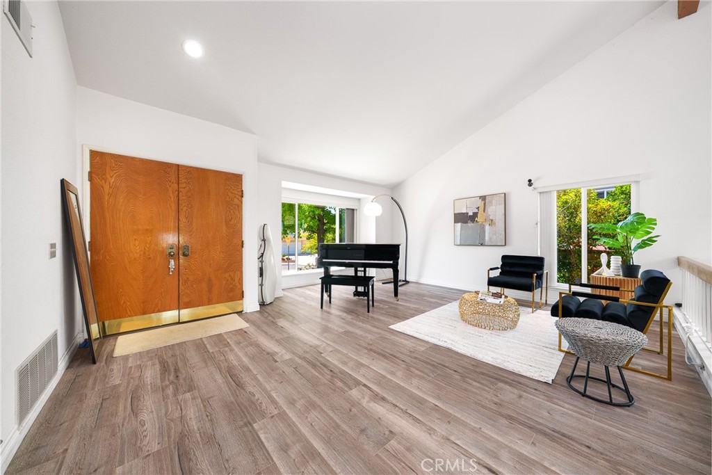 3595 Hawkwood