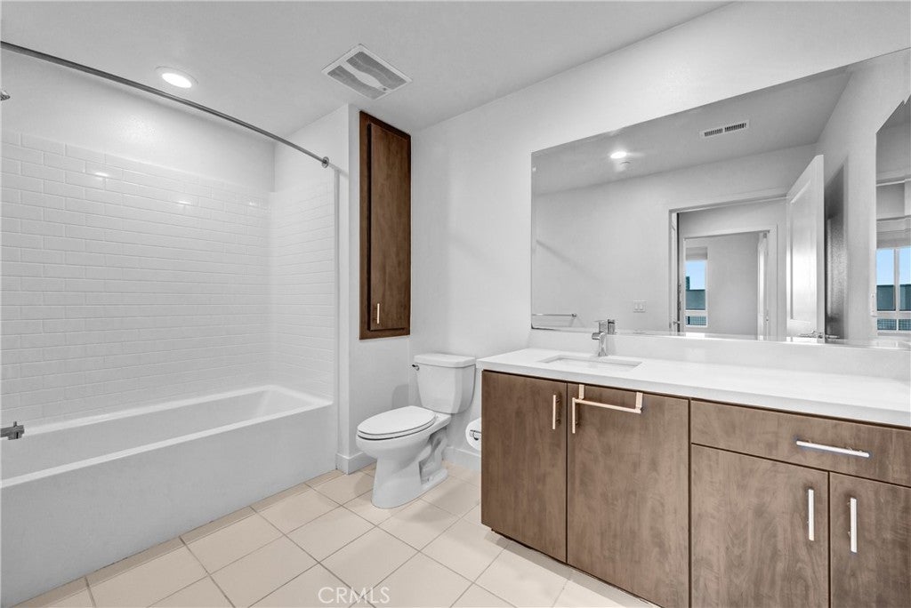 1502 Nolita