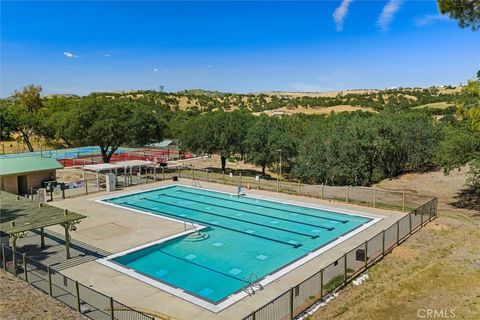 Tiny photo for 2628 Saddle Back LN, Paso Robles, CA 93446 (MLS # NS26100314)