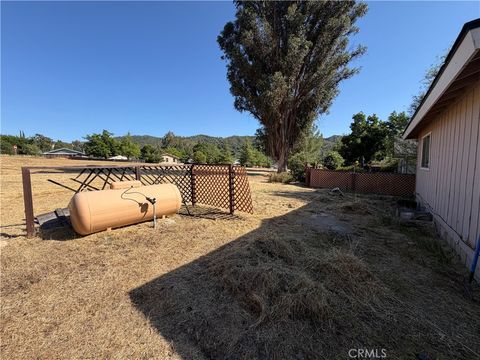 Tiny photo for 2628 Saddle Back LN, Paso Robles, CA 93446 (MLS # NS26100314)