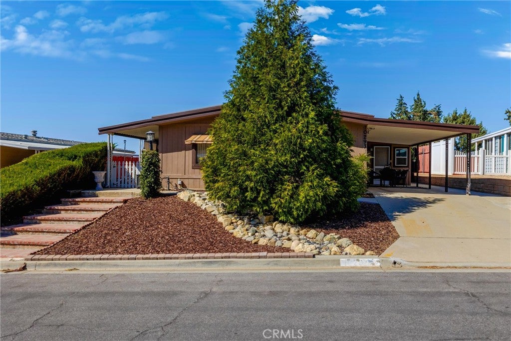 10293 Overland Trail