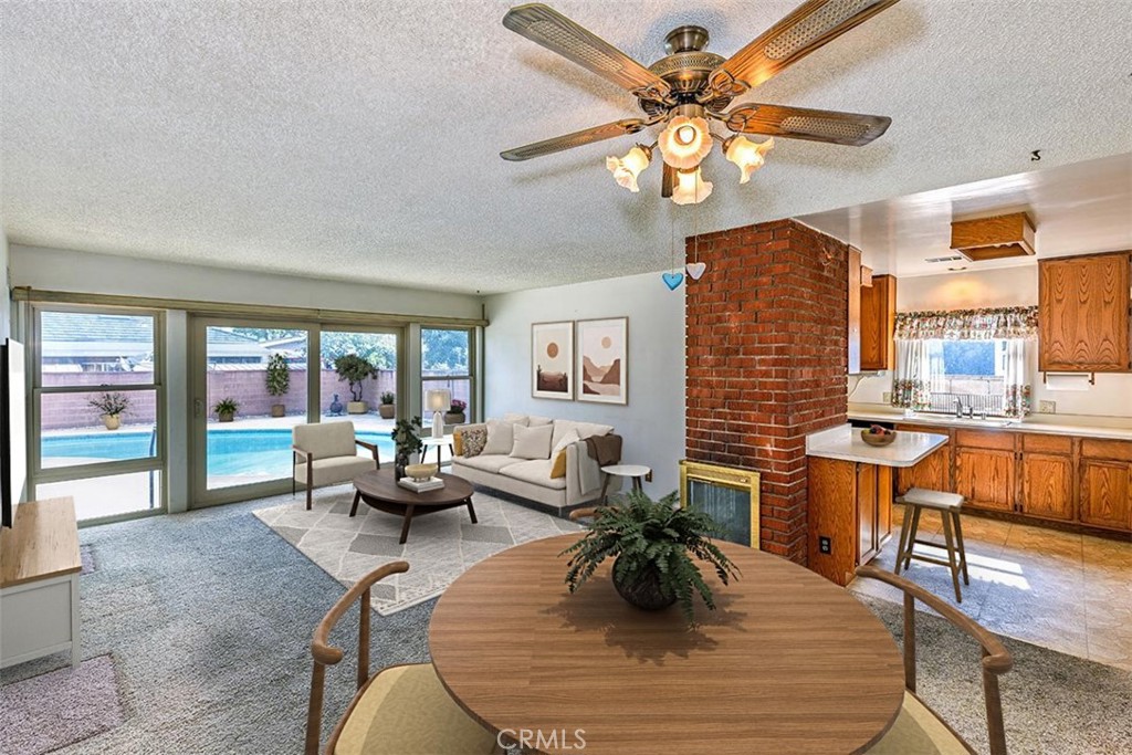 1762 S William Miller Drive