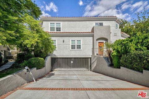 Photo of 2743 Montrose Avenue #110, La Crescenta, CA 91020 (MLS # 26633999)