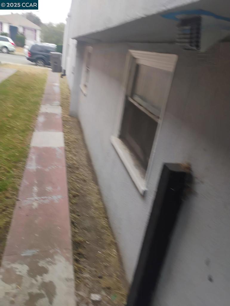 BERKELEY BORDER - Residential