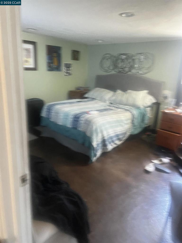 BERKELEY BORDER - Residential