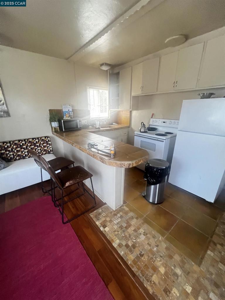 BERKELEY BORDER - Residential