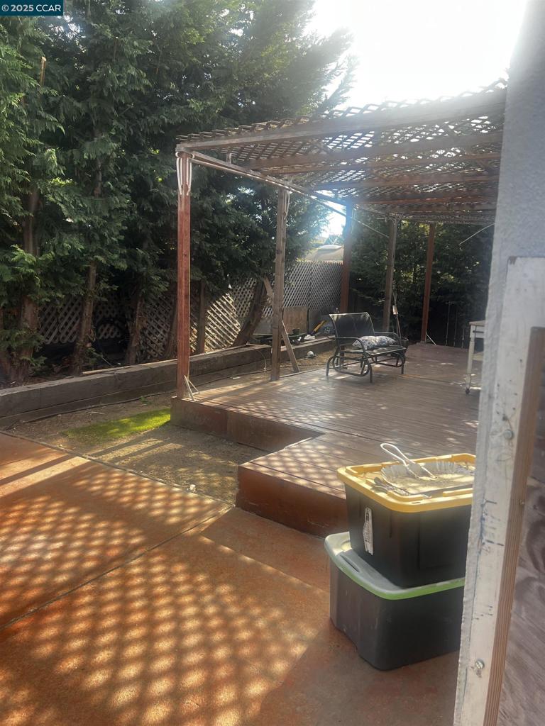 BERKELEY BORDER - Residential