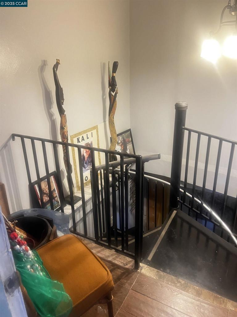 BERKELEY BORDER - Residential