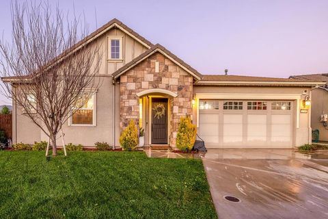 1249 La Colina Street Soledad CA 93960