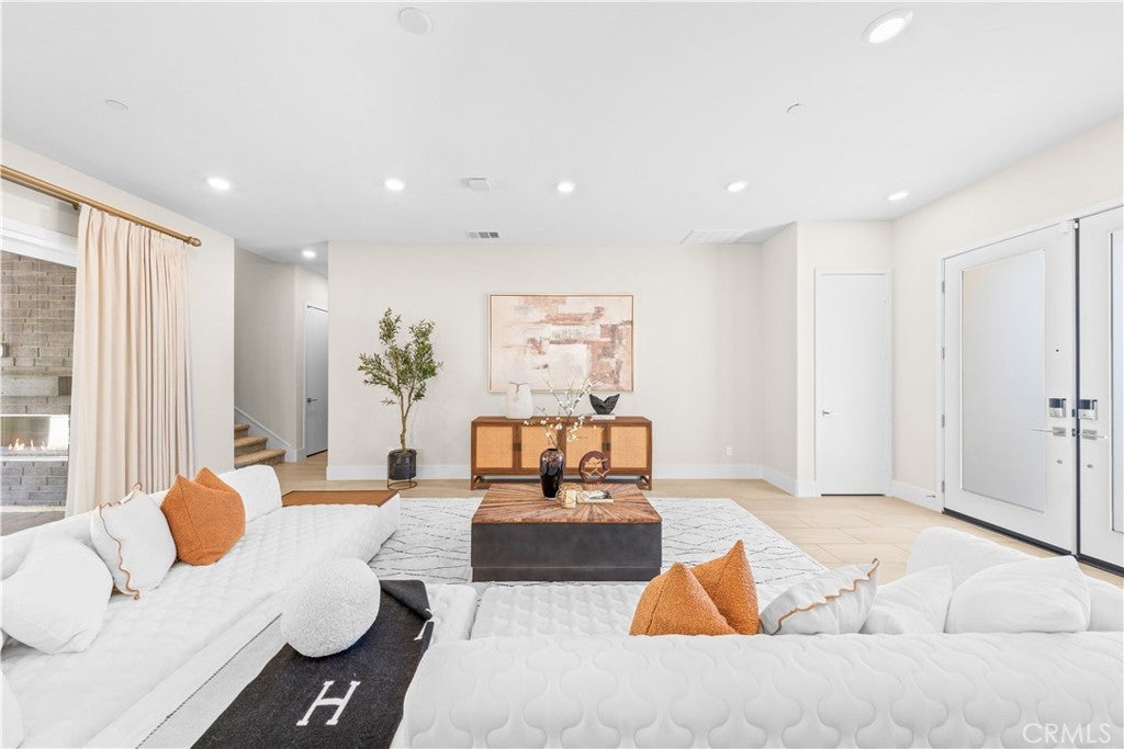 72 Ray, Irvine CA 92618 - Photo 7
