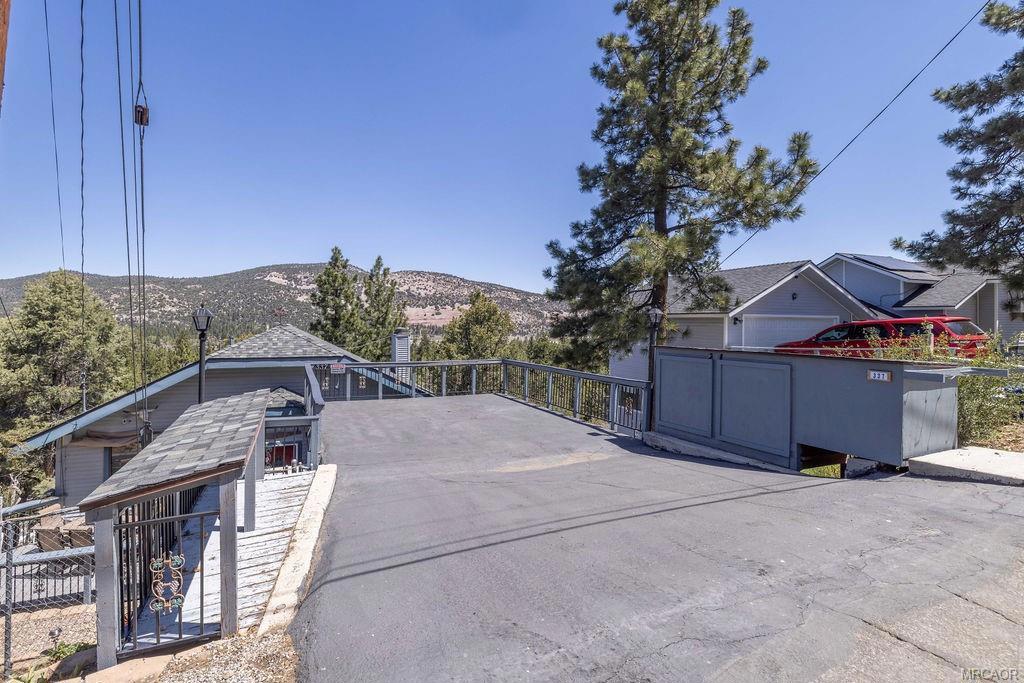 337 Lookout Drive