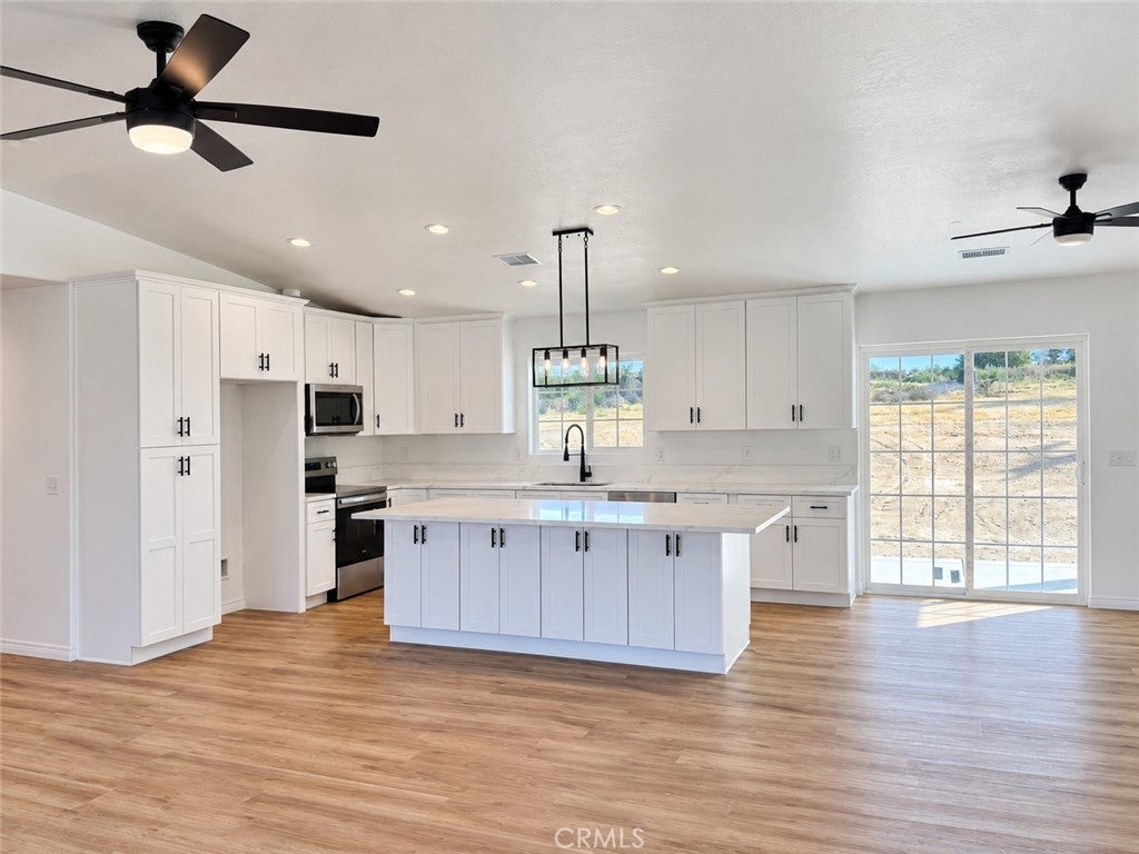 14685 Apple Valley Road