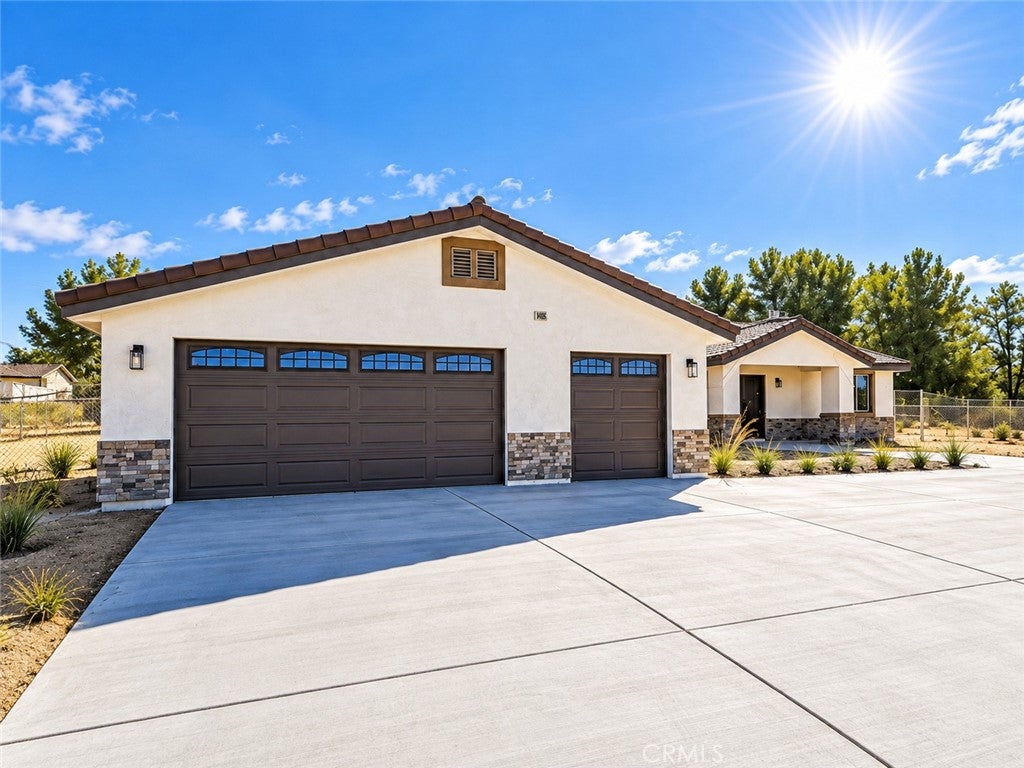 14685 Apple Valley Road