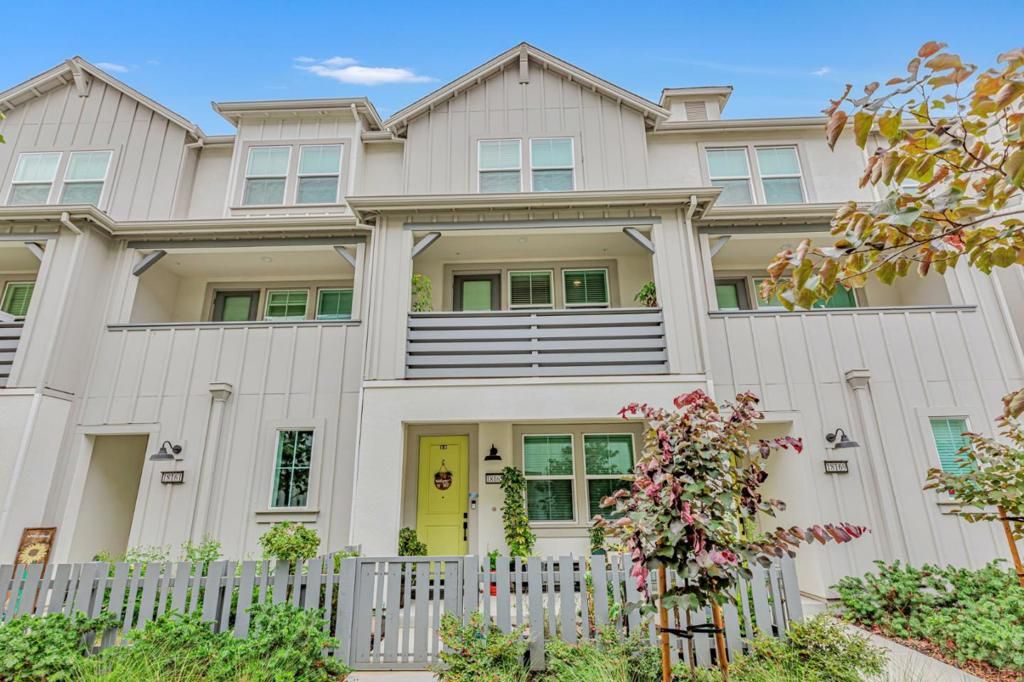 Photo of 18165 Cosecha Lane, Morgan Hill, CA 95037 (MLS # ML82022628)