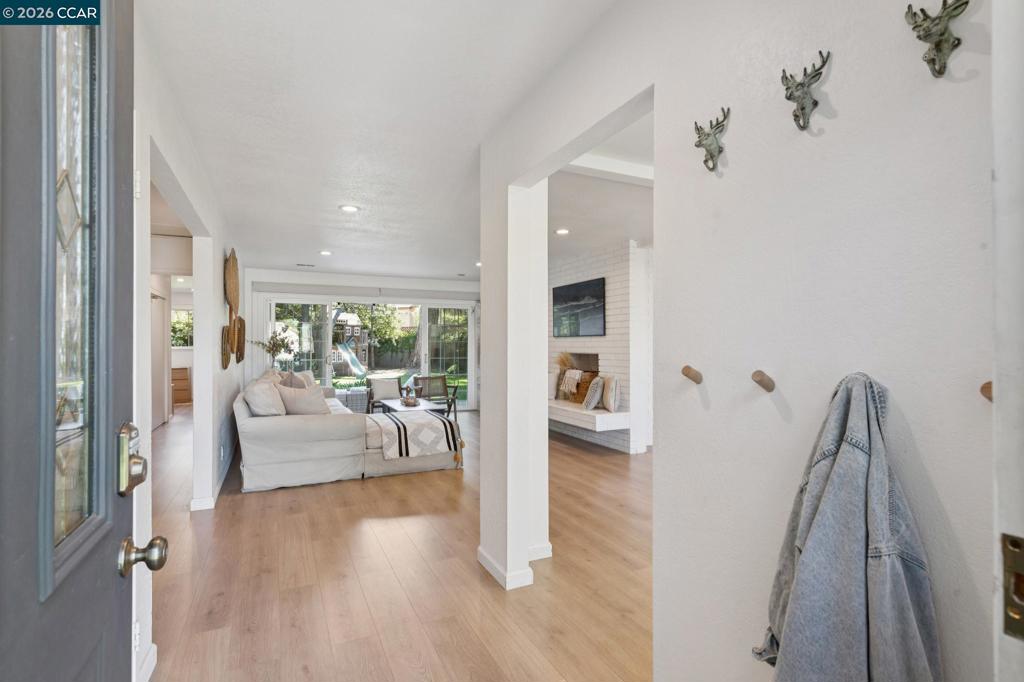 837 Tully Way