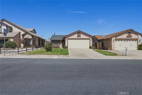 Photo of 13886 San Gorgonio Rd, Victorville, CA 92392 (MLS # HD26064271)