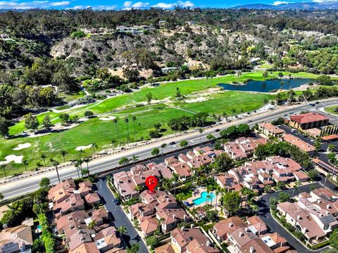 Photo of 3623 Paseo Vista Famosa, Rancho Santa Fe, CA 92091 (MLS # 250038792SD)