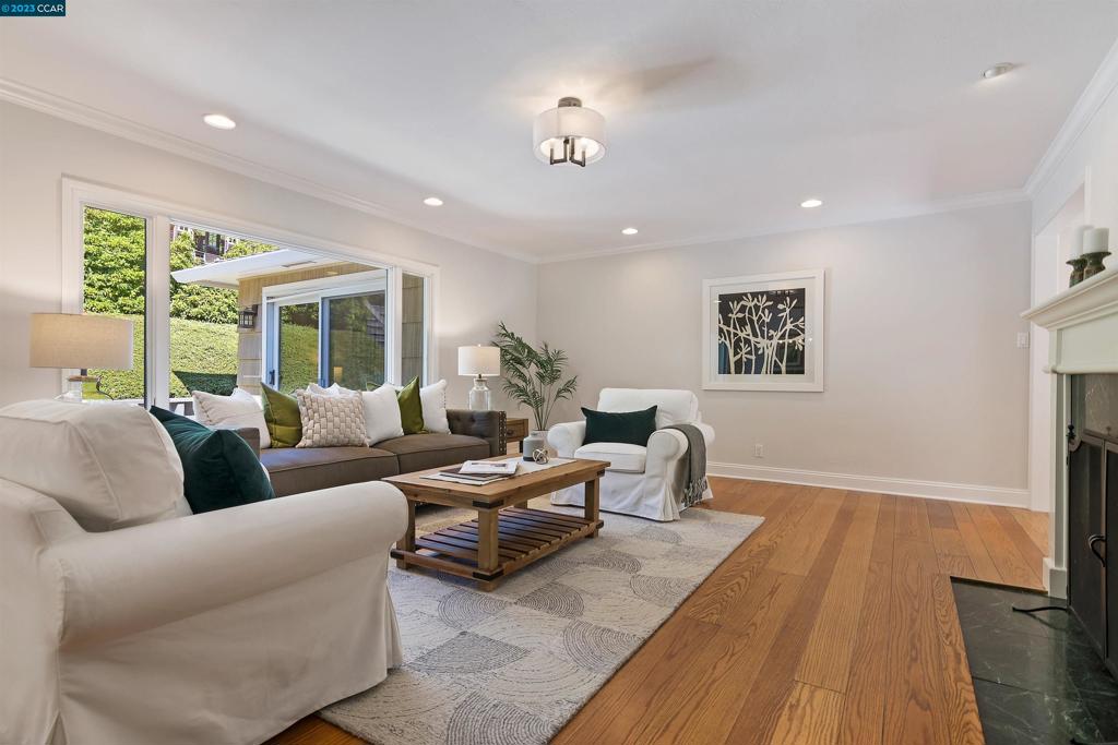 ORINDA GLORIETTA - Residential