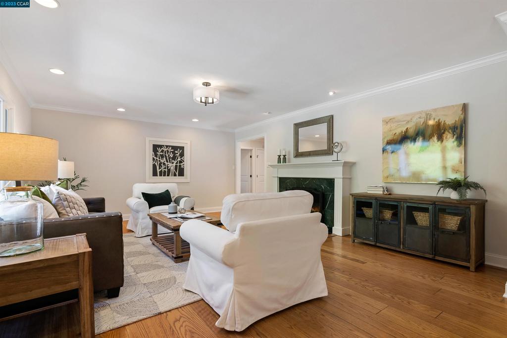 ORINDA GLORIETTA - Residential