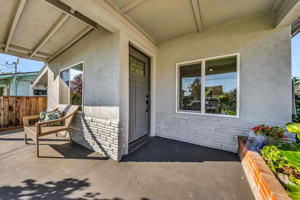 1539 San Fernando