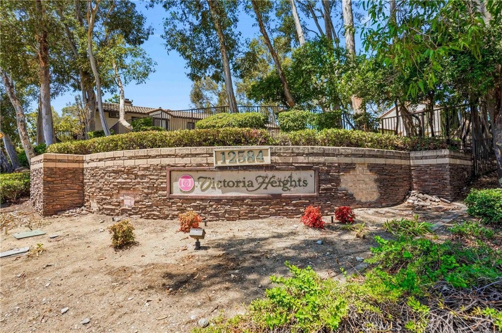 12584 Atwood Court