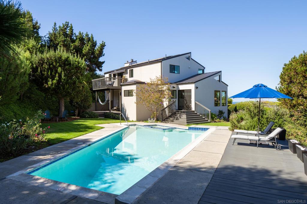 2551 Via Viesta