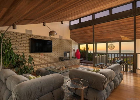 Tiny photo for 2551 Via Viesta, La Jolla, CA 92037 (MLS # 260025166SD)