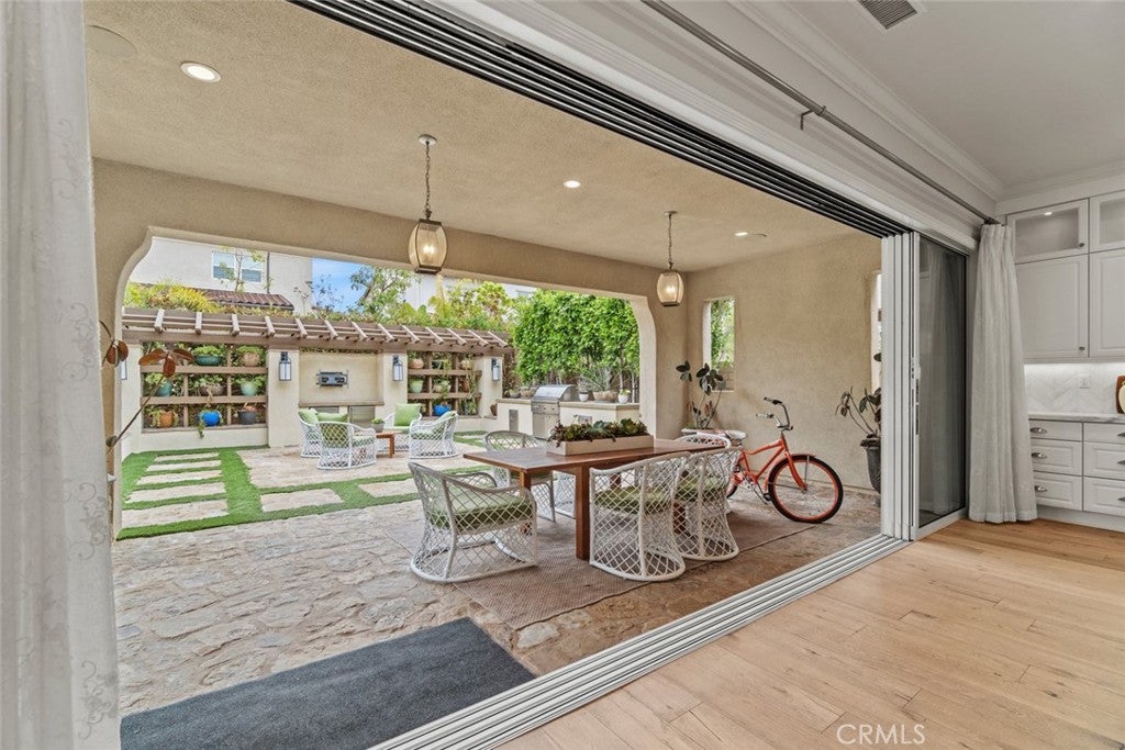 208 Radial, Irvine CA 92618 - Photo 42