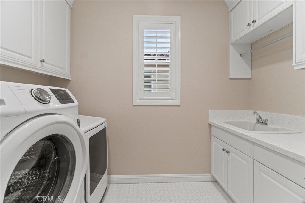 208 Radial, Irvine CA 92618 - Photo 28