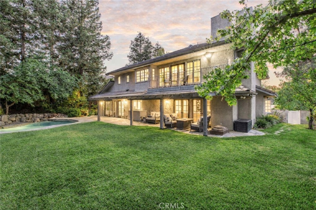 6032 County Oak Road