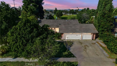 Photo of 1077 Westpark Ln, Corona, CA 92882 (MLS # PW26050303)
