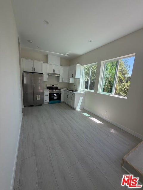 Photo of 10399 Rubio Avenue, Granada Hills, CA 91344 (MLS # 26993187)
