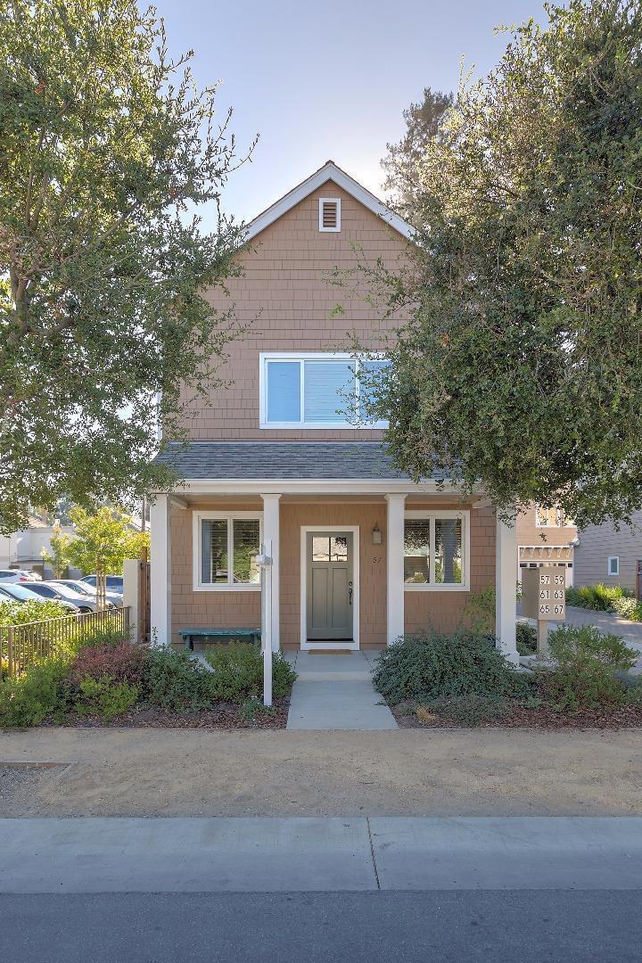 Spectacular opportunity to be in the center of it all! Rare single family home near the Atherton border. Tri-level modern design perfect for today's busy lifestyle with updated kitchen and bathrooms. Private laundry room on second floor by bedrooms. Loft is perfect for home office/guest room/4th bedroom. Attached two car garage and patio. Minutes from Stanford University, premier shopping, restaurants and Redwood City's vibrant down town.